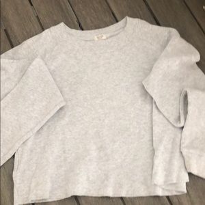 Grey rubbed crop thermal top